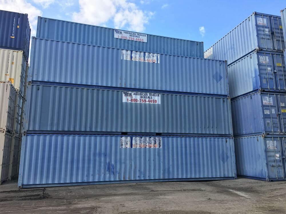 stack of 40 foot storage containers