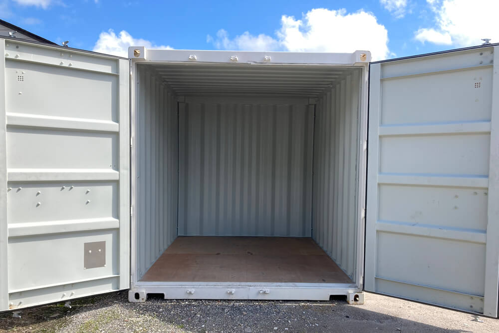 10' Storage Container Interior