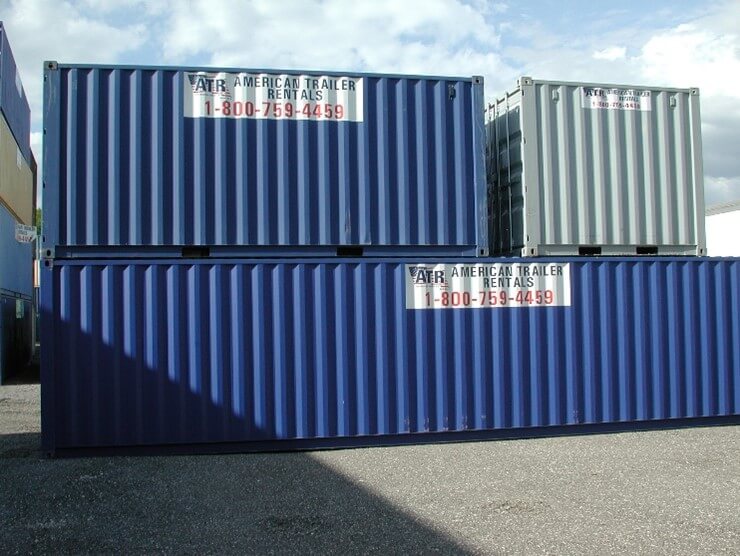 A 10' & 20' container on top of a 40'